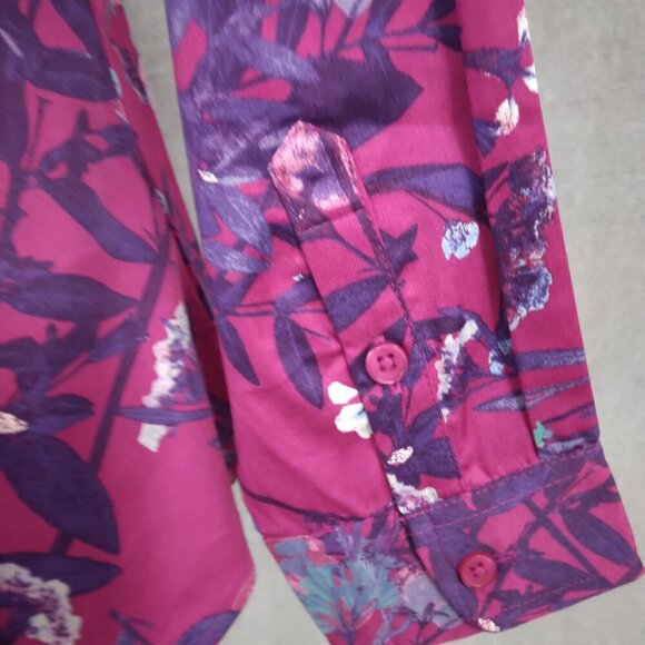 Appleseed's | NWOT Bundle of 2 Floral Cotton Button Up Blouse | Size 8P - Picture 9 of 12